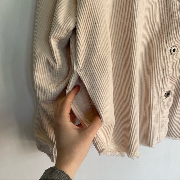 Zara Beige Corduroy Button-Up Jacket Shirt Cream Raw Edge Casual Collared M - Picture 4 of 12
